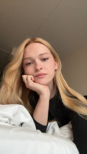 Queenie OnlyFans — image 1 of 1