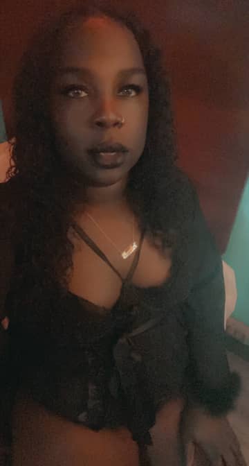 Freaky Felicia OnlyFans — image 1 of 2