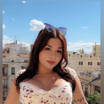 Angelique Navarro (TS) OnlyFans — image 1 of 2