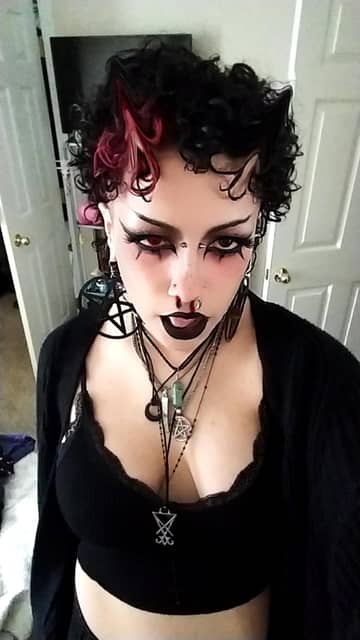 Corvid Kult OnlyFans — image 1 of 2