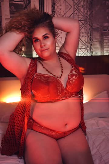 Dïa OnlyFans — image 1 of 2