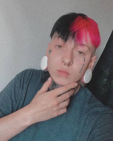 stxrbxby OnlyFans — image 1 of 2
