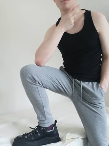 Kai OnlyFans — image 1 of 2