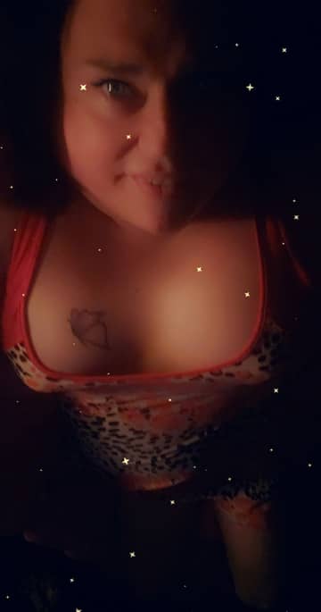 Cherie Laine OnlyFans — image 1 of 2