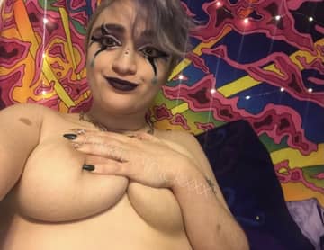 Nikki Potnick XXX 💎 OnlyFans — image 1 of 2
