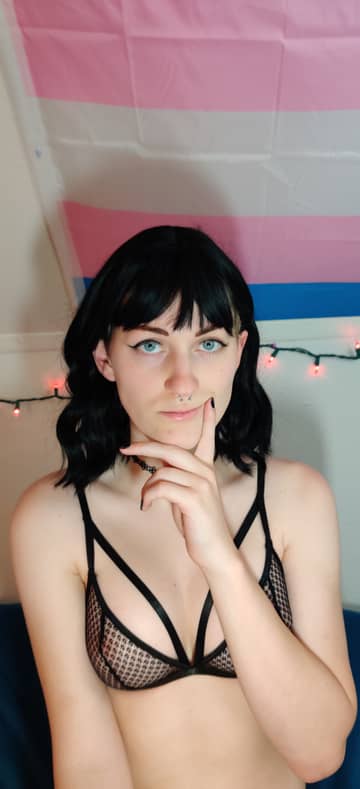 Harlowe Moon OnlyFans — image 1 of 2