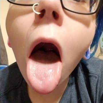 Bug Puppy Free🐛🐶 OnlyFans — image 1 of 2
