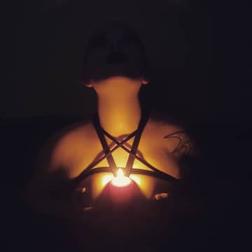 Elise Belladonna OnlyFans — image 1 of 2