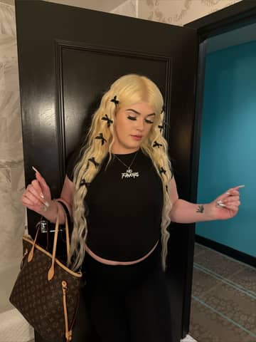 ✨KK✨ OnlyFans — image 1 of 2