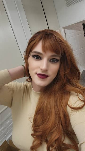 Daisy OnlyFans — image 1 of 2