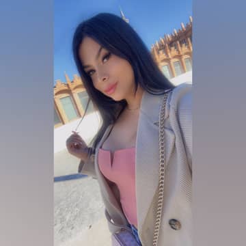 Hannah lopez OnlyFans — image 1 of 2