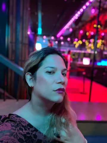 Justsexyjona OnlyFans — image 1 of 2