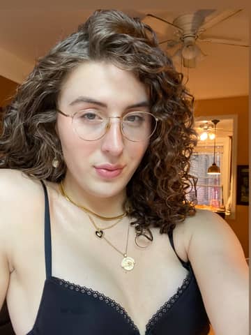 Carrie Madsin OnlyFans — image 1 of 2