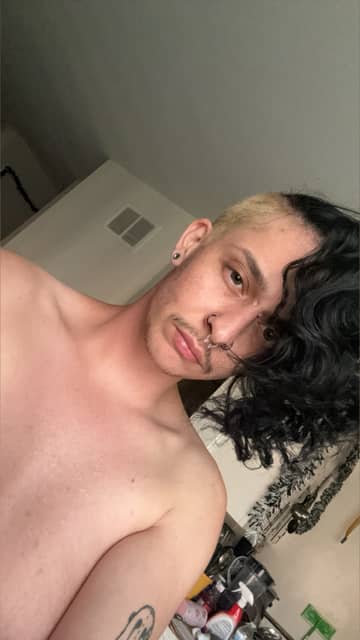 Raynor OnlyFans — image 1 of 2
