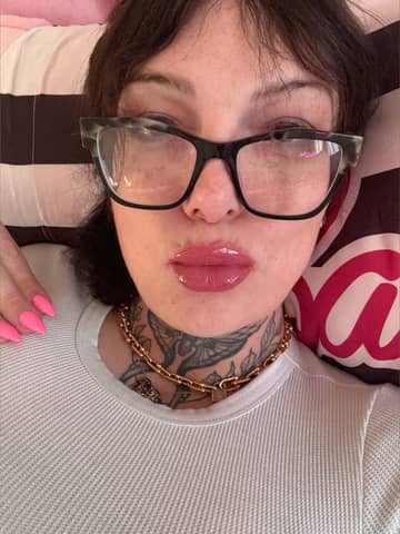 𝓃𝒾𝒸𝑜𝓁𝑒♡ OnlyFans — image 1 of 2
