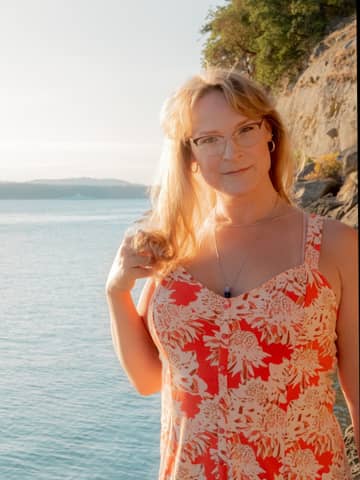 Ocean Girl OnlyFans — image 1 of 2