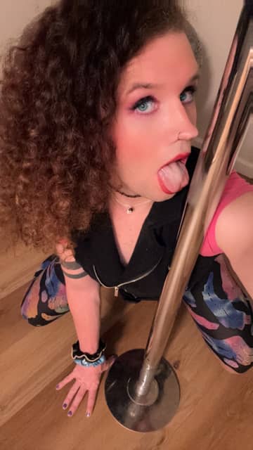 Princess Lizzie OnlyFans — image 1 of 2