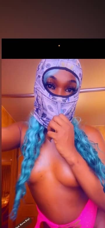 NICOLETSWHITE OnlyFans — image 1 of 2