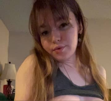 mia OnlyFans — image 1 of 2