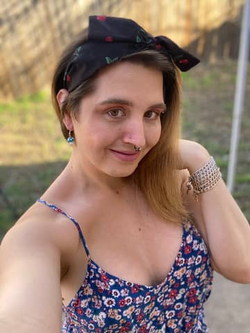 Juniper Rose OnlyFans — image 1 of 2