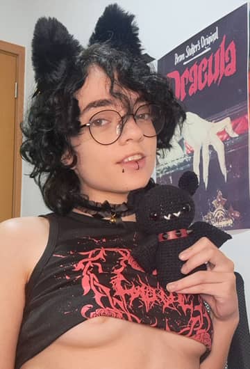 Ash(• ˕ •マ.ᐟ OnlyFans — image 1 of 2