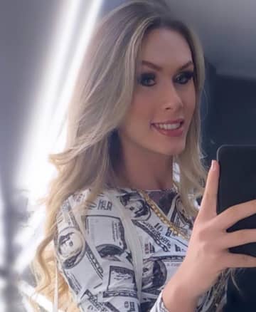 Bianca.silvaoficial OnlyFans — image 1 of 2