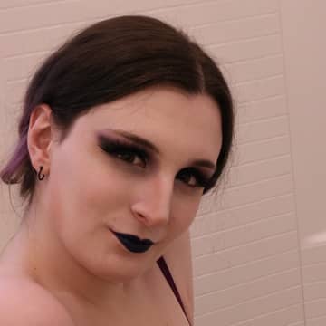 TS Cloverose Free OnlyFans — image 1 of 2