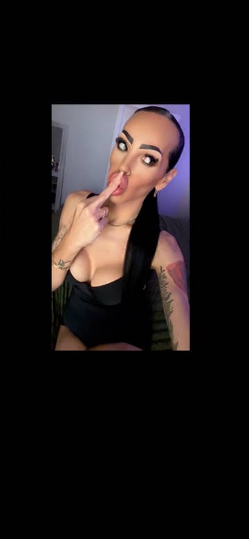 Jessica OnlyFans — image 1 of 2