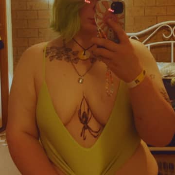 Ei OnlyFans — image 1 of 2