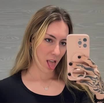 ༺Jessica༻ OnlyFans — image 1 of 2