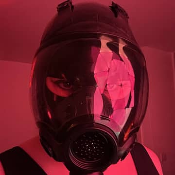 Rina Volpina OnlyFans — image 1 of 2