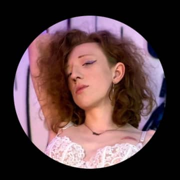 Amy Dior OnlyFans — image 1 of 2