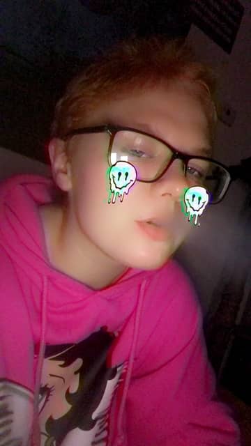 u136055204 OnlyFans — image 1 of 2