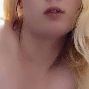 MayLuver OnlyFans — image 1 of 2