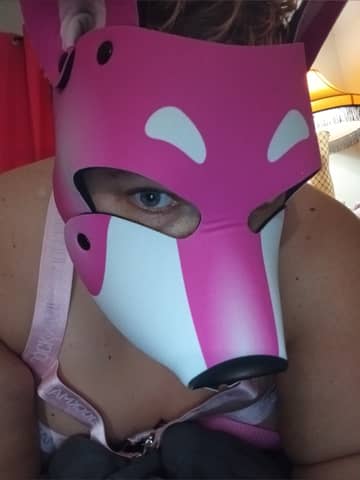 Tiny OnlyFans — image 1 of 2