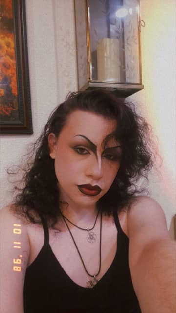 Sage OnlyFans — image 1 of 2