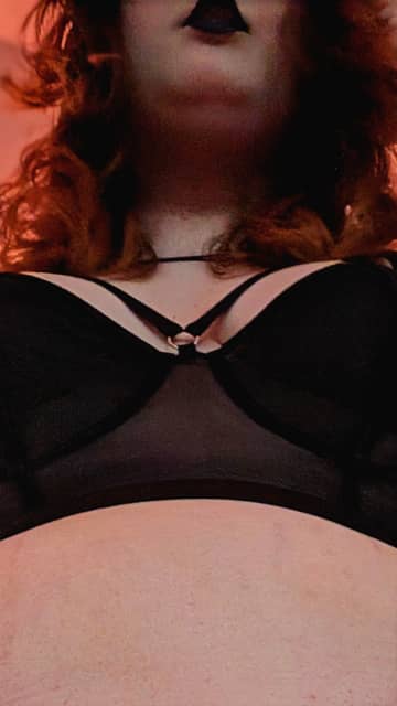 Fia 🖤🖤🖤 OnlyFans — image 1 of 2