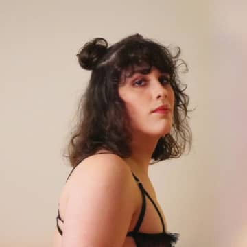 Amber OnlyFans — image 1 of 2