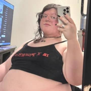 asoftgoth 🖤✨ OnlyFans — image 1 of 2