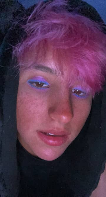 Sam OnlyFans — image 1 of 2