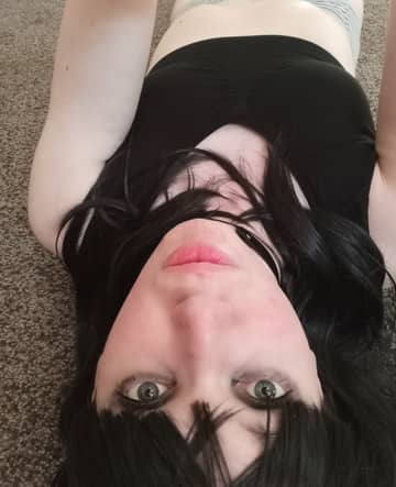 DeadDolly OnlyFans — image 1 of 2