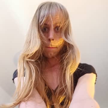Fémmà OnlyFans — image 1 of 2