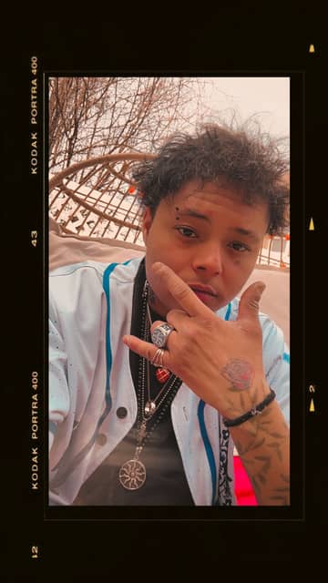 Silas 🏳️⚧️ OnlyFans — image 1 of 2