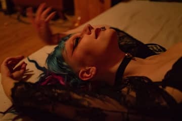 Z OnlyFans — image 1 of 2