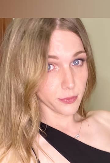 Alexis Why εїз OnlyFans — image 1 of 1