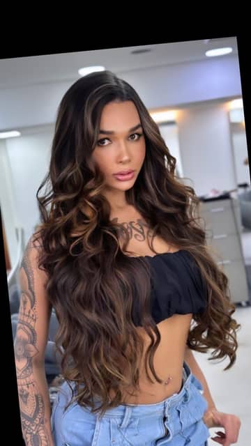 Emily OnlyFans — image 1 of 2