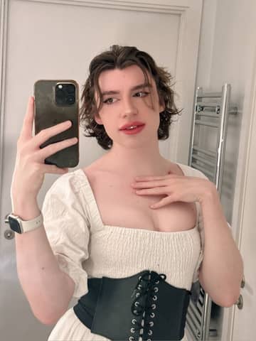 Izzy🏳️⚧️ OnlyFans — image 1 of 2