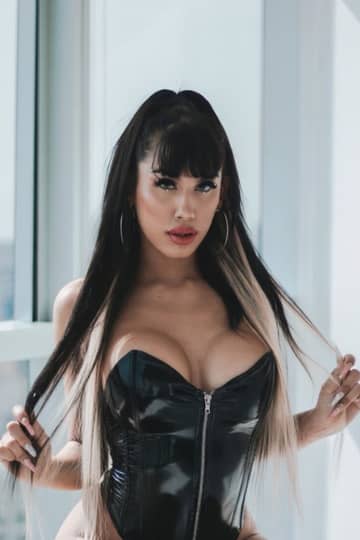 Turns OnlyFans — image 1 of 2